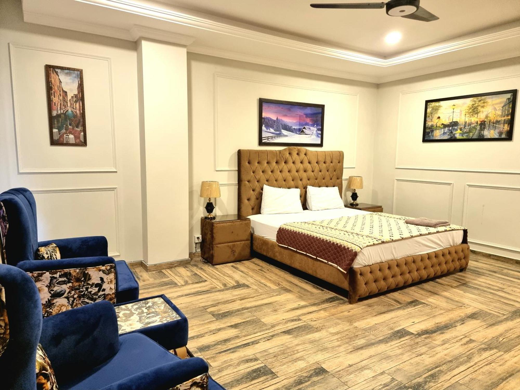 Luxurious Landing Apartments & Suites Bahria Town 라왈핀디 객실 사진